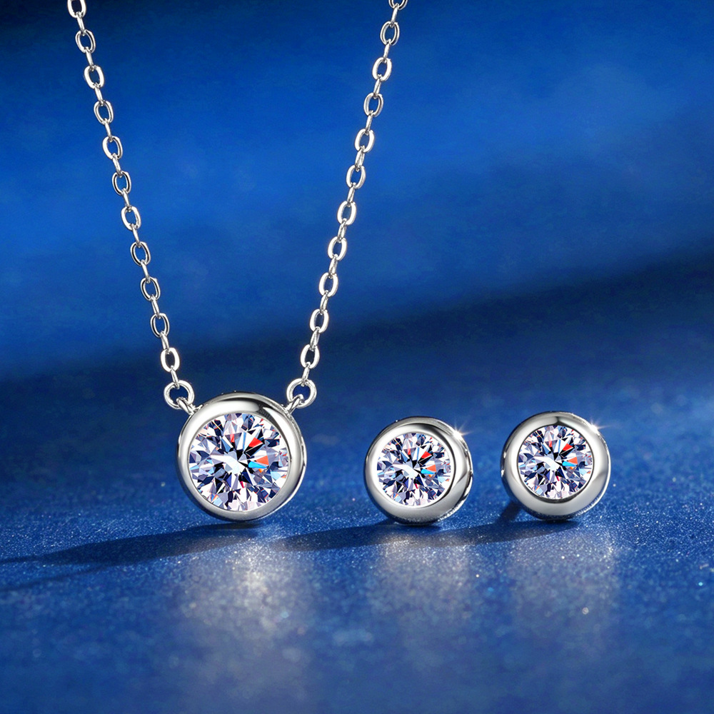 Bezels Set Pendant - D 컬러 모이사나이트 베젤형 스터드 귀걸이,